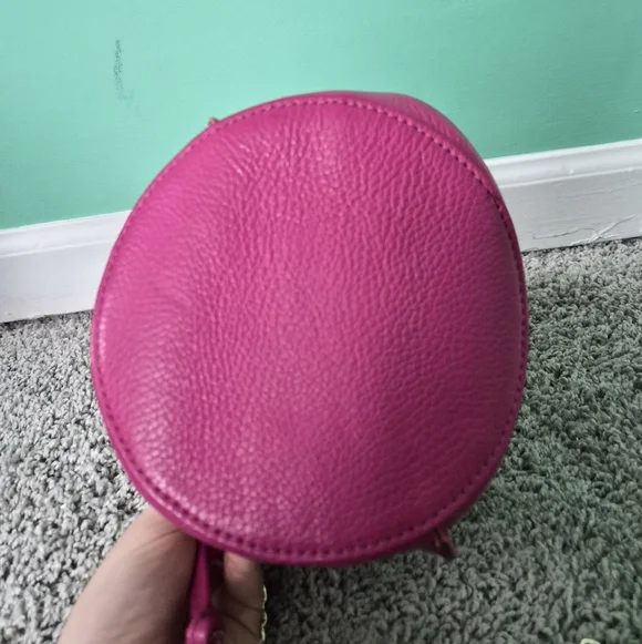 Anna Paola Bucket Bag - Magenta - Picture 3 of 4